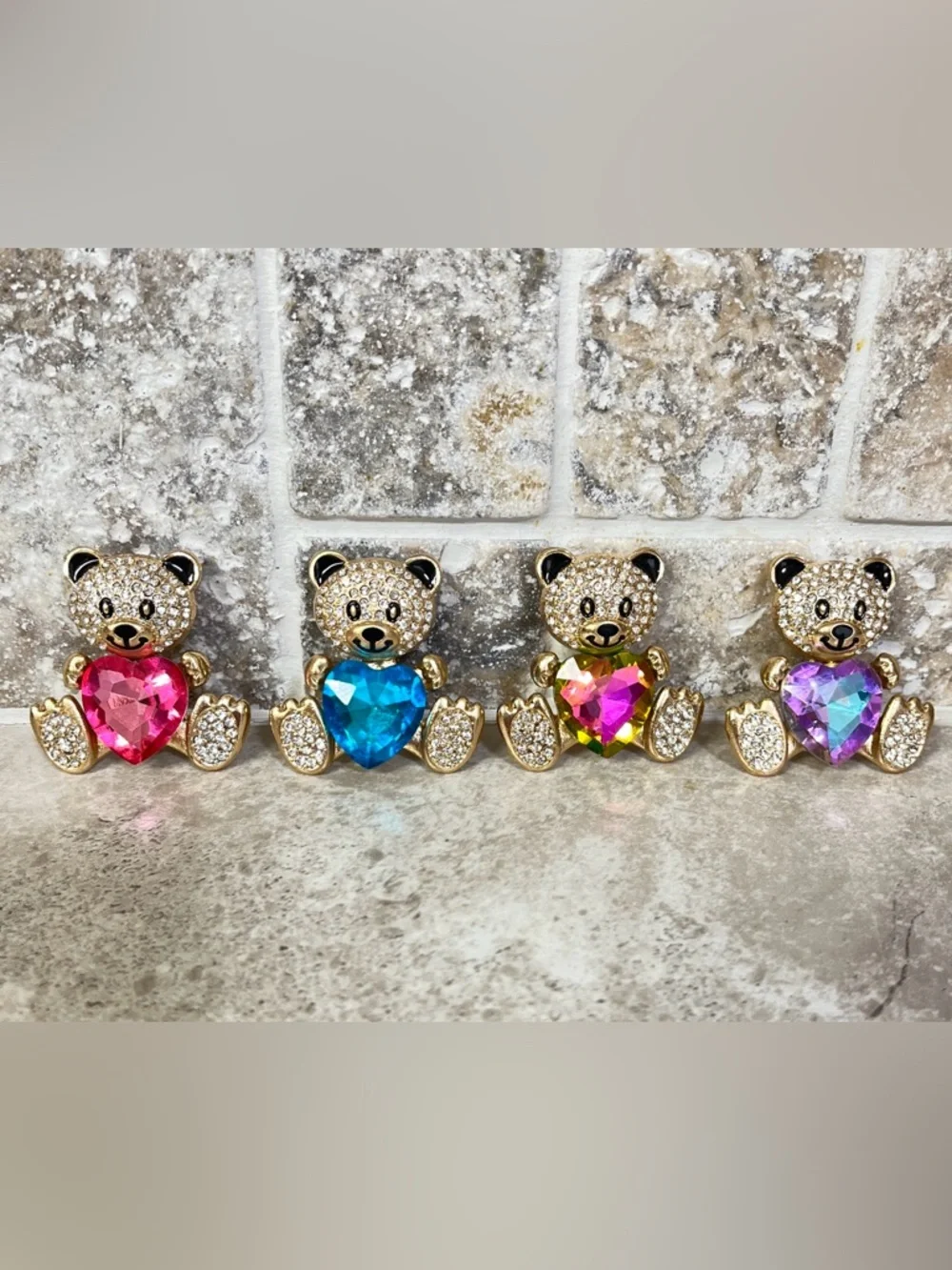 Teddy Bear Brooch with Center Pink Heart Crystal, NIP, rhinestones set gold tone